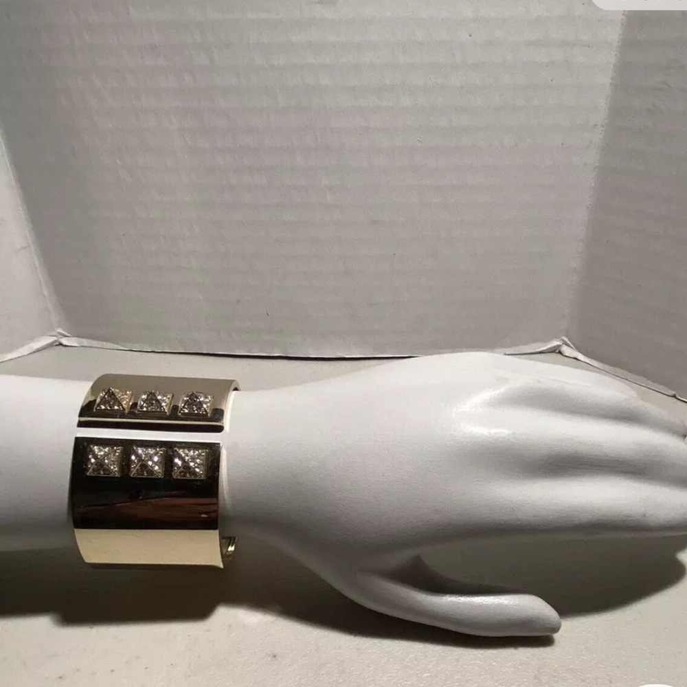 Victoria Secret Statement Hinged Cuff Bracelet